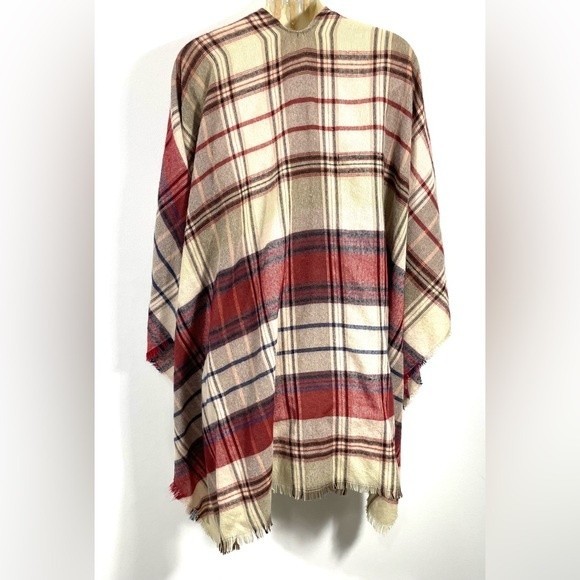 Punch of Plaid Cape Poncho Shaw one size - Picture 3 of 4